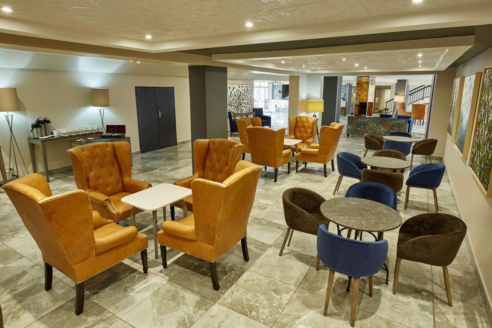 Garden Court Умтата Екстер'єр фото